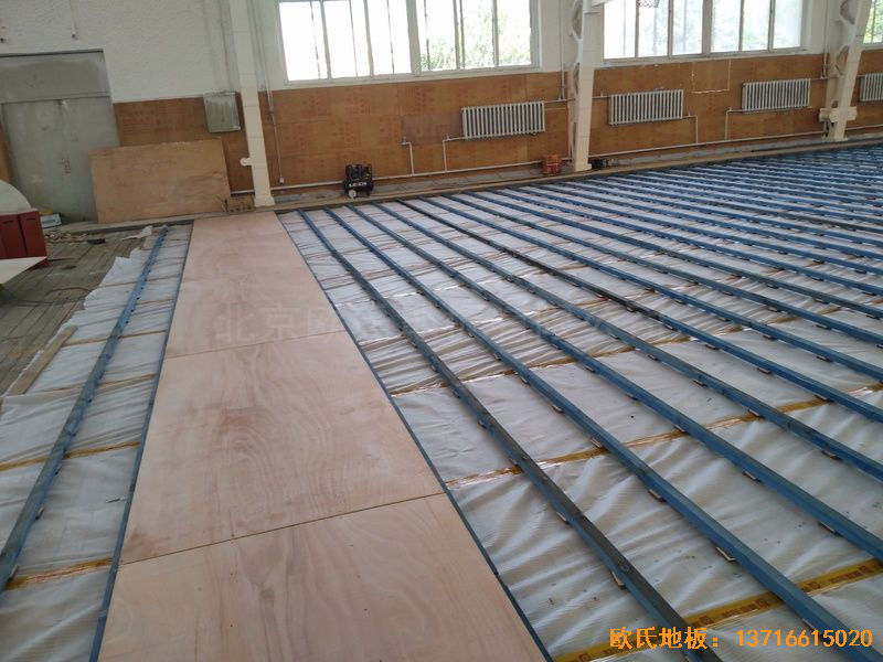 內蒙古呼和浩特賽罕區師范大學體育學院訓練館運動地板鋪設案例