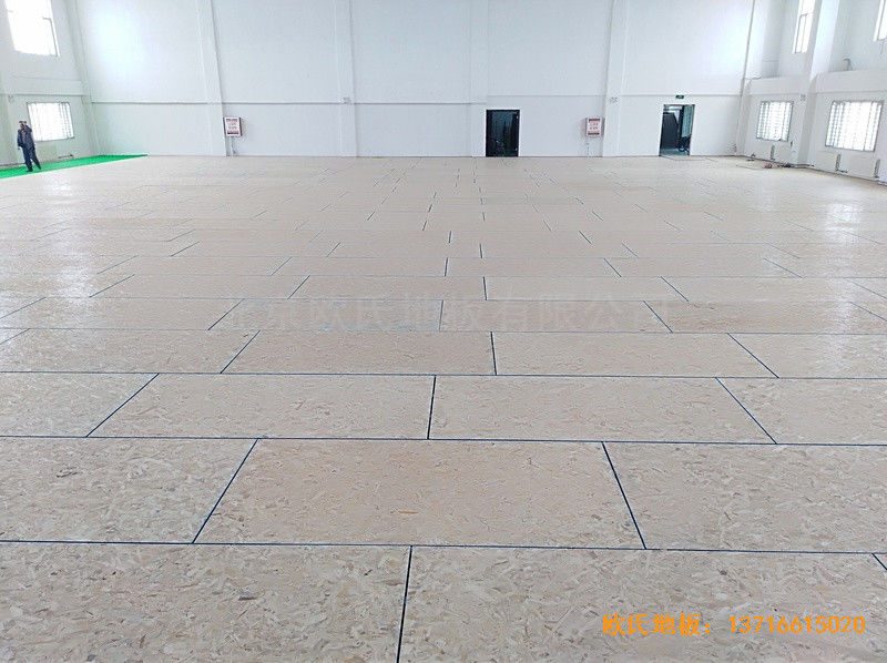 新疆克拉瑪依消防大隊籃球館體育木地板安裝案例2