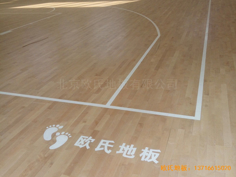 洛陽伊水小學籃球館運動木地板鋪設案例4