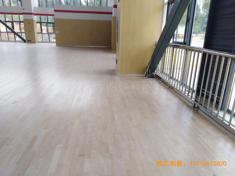 云南倪家營第三小學籃球館體育地板安裝案例4