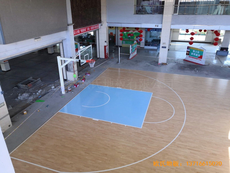 福建龍巖羅龍西路269號籃球館體育地板施工案例0