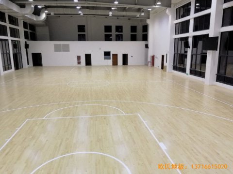 浙江舟山市舟山電廠籃球館體育木地板