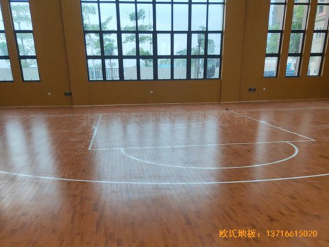 廣東珠海白藤東小學籃球館體育地板施