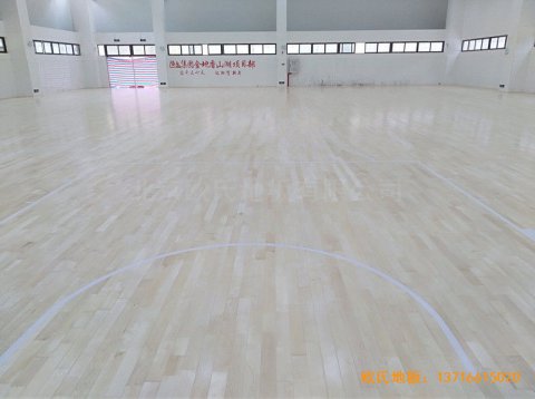 廣州金地香山湖小學籃球館運動木地板